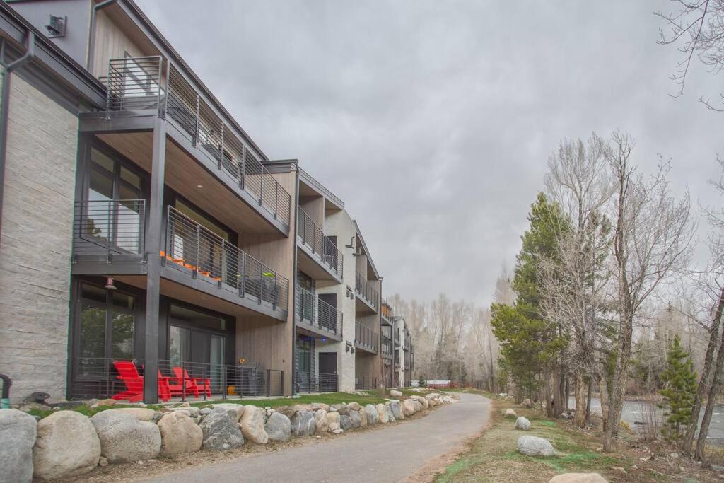 Cozy- Mountain Style - River View Apartment - Colorado シルバーソーン エクステリア 写真